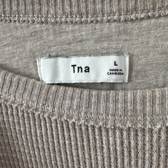 TNA Sweater - Size L - Picture 3 of 4